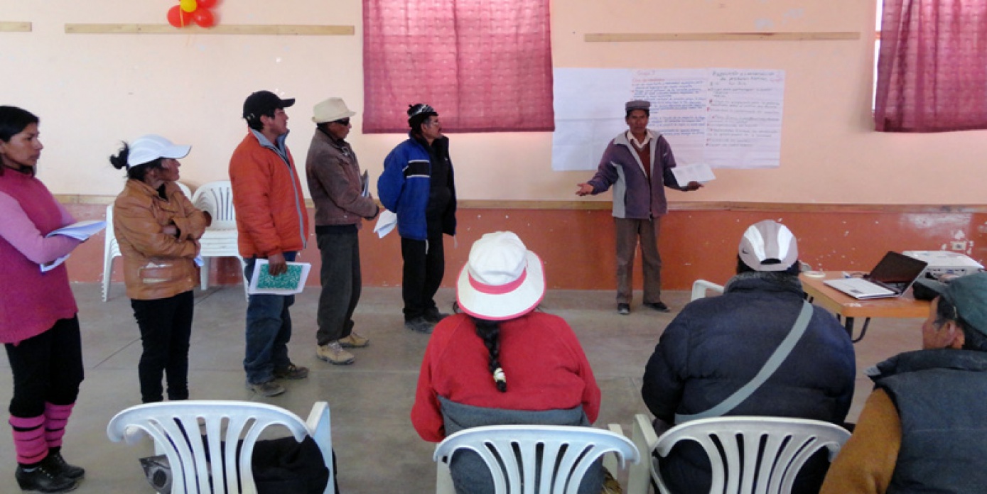 Familias productoras fortalecen sus capacidades técnicas como promotoras locales en la producción sostenible de la quinua 