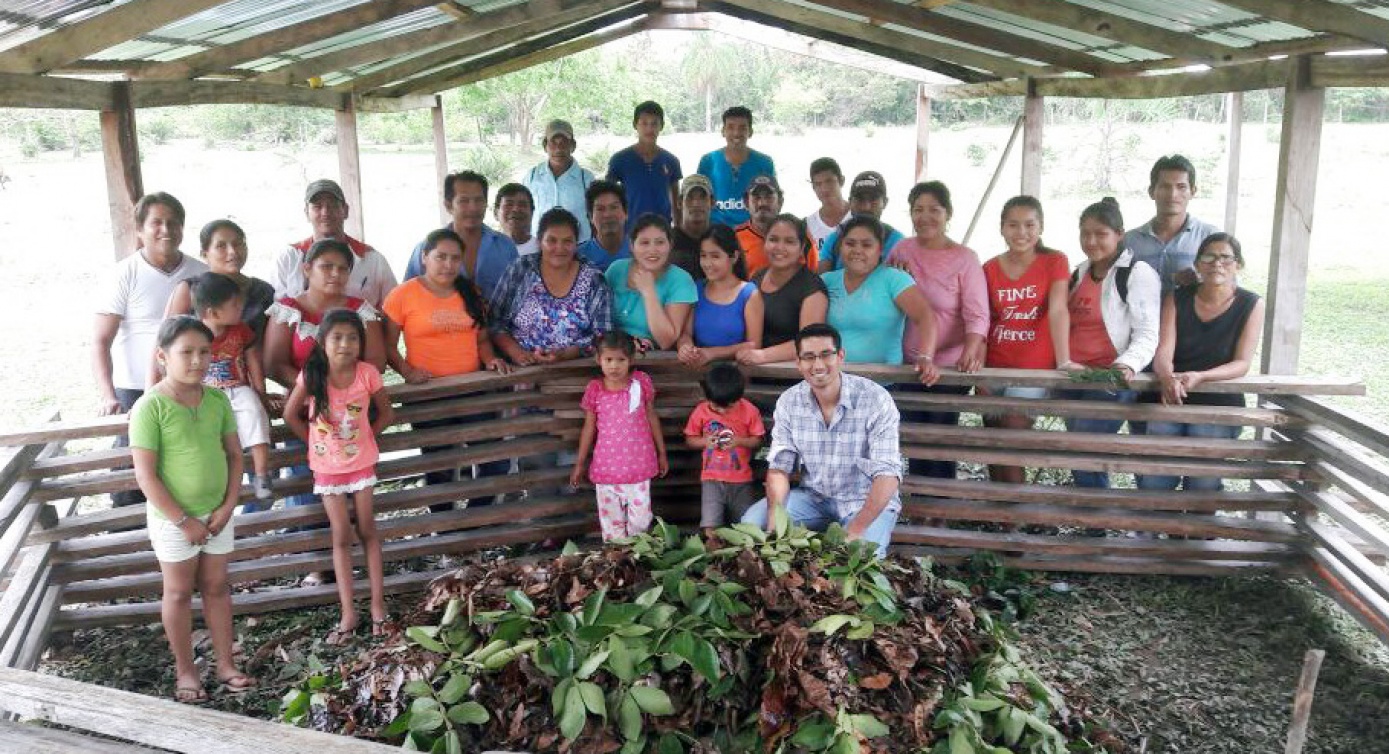 Productores de la Amazonía Sur se capacitan en elaboración de abonos orgánicos y control de plagas ecológico