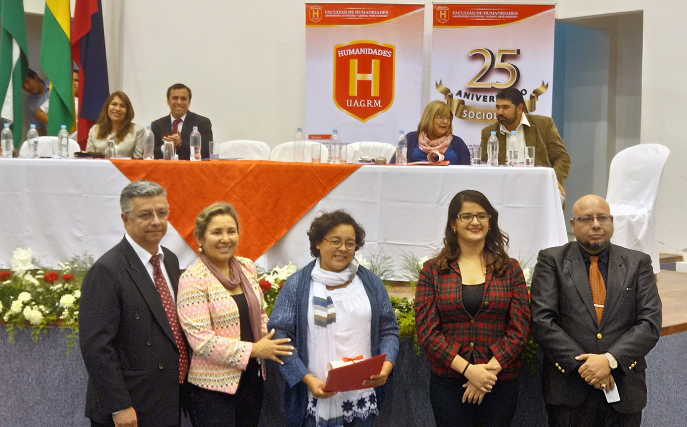 La UAGRM reconoció a Xavier Albó y a CIPCA por su aporte al movimiento indígena y campesino del país