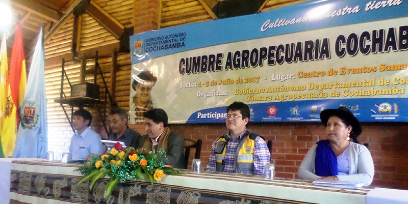 Cumbre Agropecuaria de Cochabamba “Cultivando nuestra Tierra” solicita 100 millones de dólares para el desarrollo del sector agropecuario 