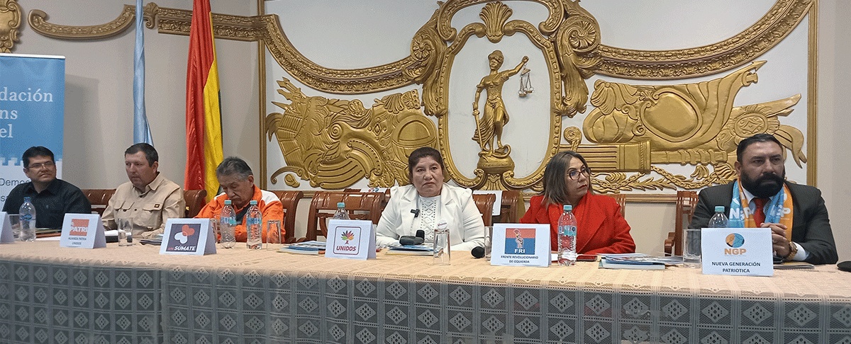 Candidatos a la Gobernación de Cochabamba debaten propuestas sobre agua, sistemas alimentarios y crisis climática