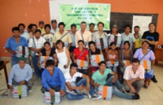 Escuela Sindical de Trabajadoras y Trabajadores Asalariados del Campo se inicia en Santa Cruz 