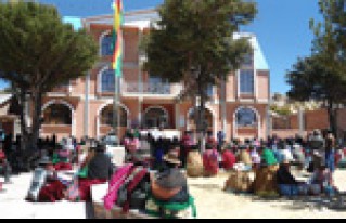 El proceso autonómico en San Andrés de Machaca