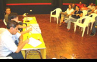  Reiniciaron conversatorios para analizar y debatir temas estratégicos en Santa Cruz