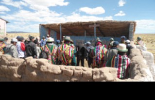 Municipios de Oruro y La Paz intercambian experiencias productivas 