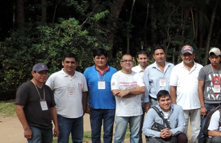 Productores y técnicos bolivianos se capacitan en manejo del cultivo del cacao en el Instituto de Cultivos Tropicales de Tarapoto en Perú