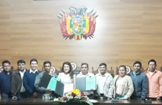 La Autonomía Indígena Guaraní “Kereimba Iyaambae” recibe la Declaración Constitucional de su Estatuto Autonómico Indígena