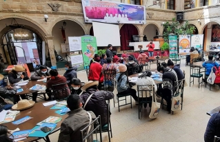 Primer día del desarrollo del Cuarto Foro Nacional de la juventud urbana rural de Bolivia 