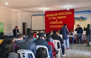 Fortalecen capacidades de autoridades y organizaciones sociales de Villa Vaca Guzmán para una gestión pública transparente y participativa en el marco de la formulación de los Planes Autonómicos de Desarrollo